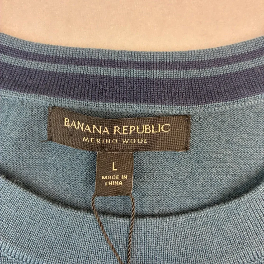 Banana Republic Sweater Men L Blue 100% Merino Wool Crew Neck Pullover NEW